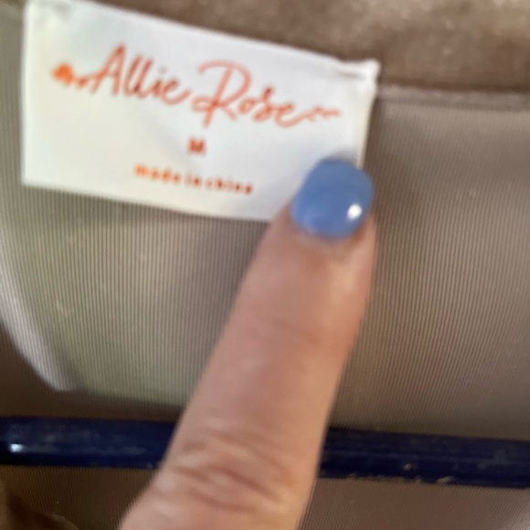 Velvet Ruched Tan Top - Picture 3 of 5